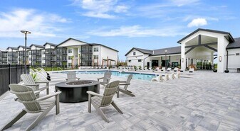 2500 Conserve Cir, Unit Spoonbill in Apopka, FL - Building Photo