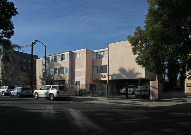 1401 N Kingsley Dr in Los Angeles, CA - Building Photo - Building Photo