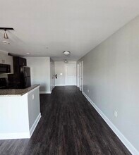 235-241 Ridge Rd in North Arlington, NJ - Foto de edificio - Building Photo