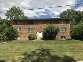 8903 35th St W, Unit 1 in Rock Island, IL - Building Photo