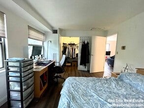 888 Washington St, Unit 2 in Boston, MA - Building Photo - Building Photo