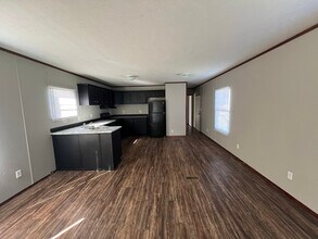 137 Burch St in Hopkinsville, KY - Building Photo - Building Photo