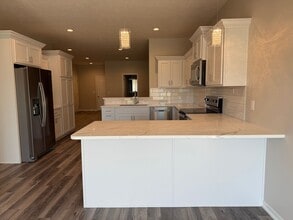 8839 Bristlecone Dr in Lincoln, NE - Building Photo - Building Photo