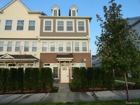 5926 Arban Dr in Troy, MI - Building Photo