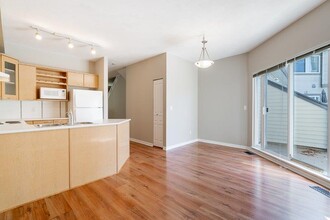 2678 King George Blvd in Surrey, BC - Building Photo - Building Photo