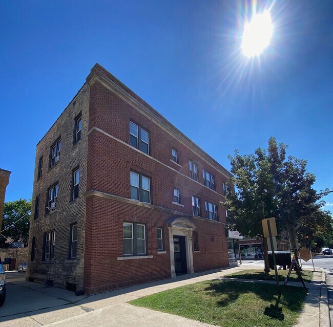 property at 1303 Elmwood Ave