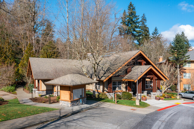 Kelkari in Issaquah, WA - Foto de edificio - Building Photo