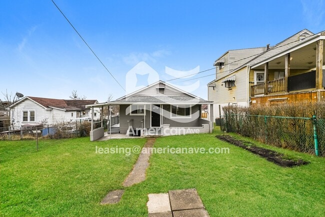 property at 933 Sycamore St