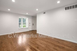 7615 Woodthrush Dr in Dallas, TX - Building Photo - Building Photo