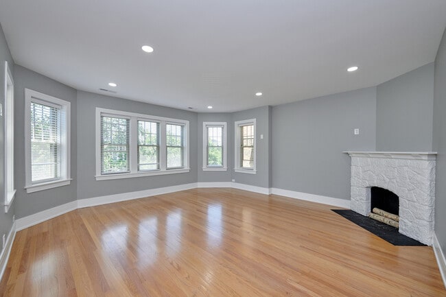 5439 N Campbell Ave in Chicago, IL - Building Photo - Building Photo