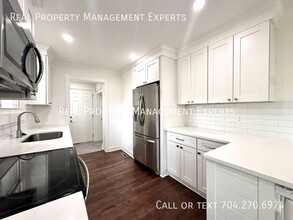 2622 Bancroft St in Charlotte, NC - Building Photo - Building Photo