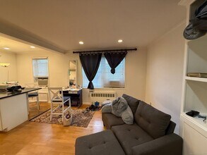 39 Glenbrook Rd, Unit APT 5J in Stamford, CT - Building Photo - Building Photo