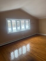 3664 Palmer Ave in Bronx, NY - Building Photo