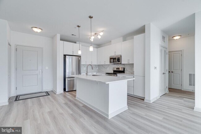 property at 10755 Fairgrounds Dr