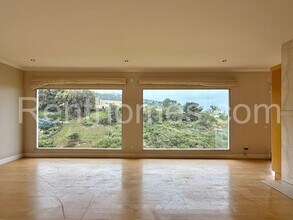 7648 Caminito Coromandel in San Diego, CA - Building Photo - Building Photo