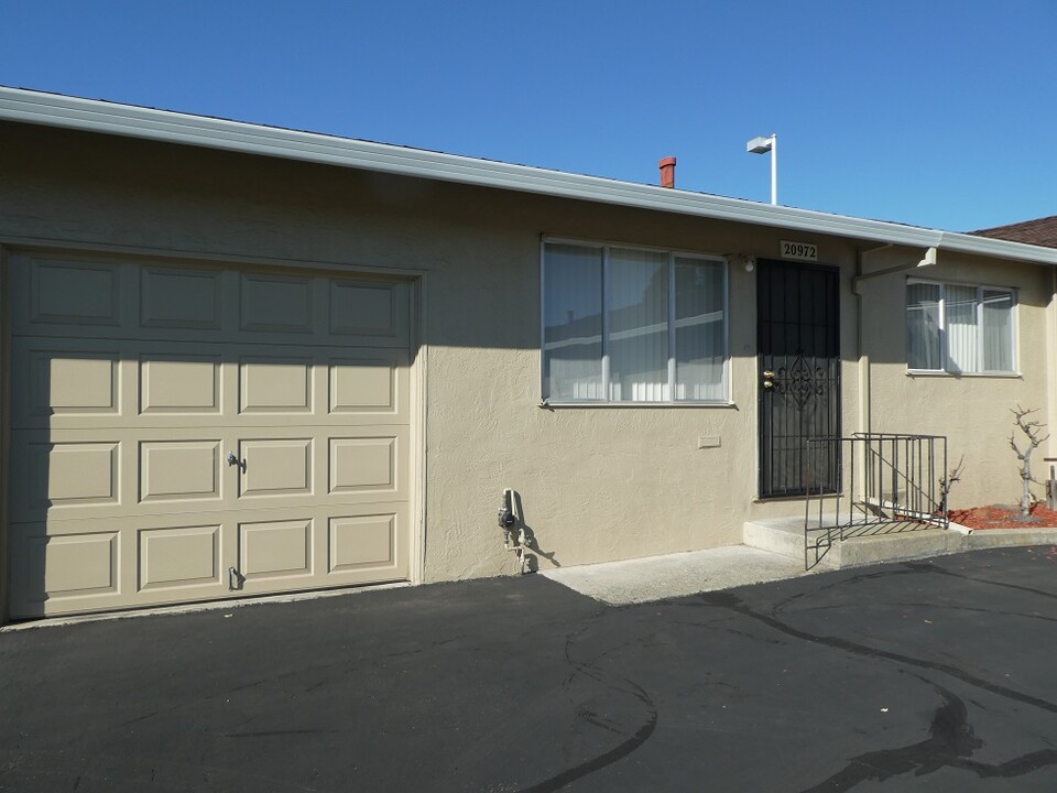 20972 Cato Ct in Castro Valley, CA - Building Photo