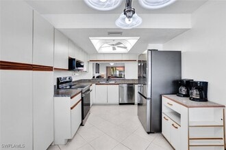 4987 Pepper Cir in Naples, FL - Building Photo - Building Photo