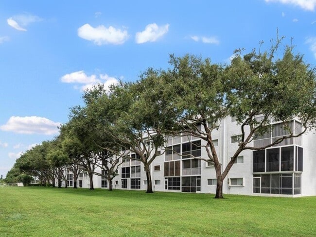 property at 4734 Lucerne Lakes Blvd E