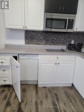 106 Rajah St in Toronto, ON - Building Photo - Building Photo