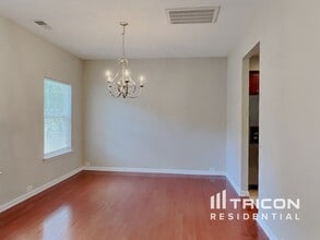 4236 Glenmore Creek Dr in Winston-Salem, NC - Building Photo - Building Photo
