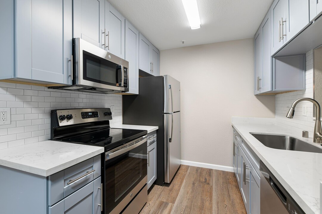 The Hazelwood in Milpitas, CA - Building Photo