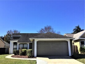 1097 Covington St in Oviedo, FL - Building Photo