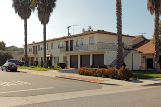 775 Portola Ave in Torrance, CA - Foto de edificio - Building Photo