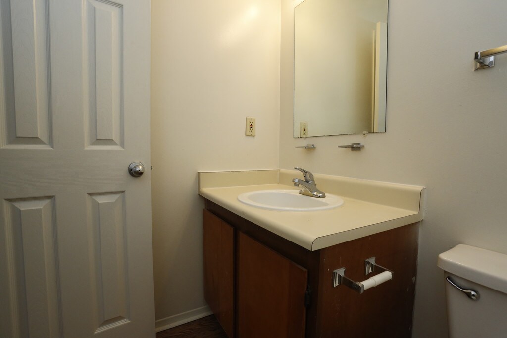 The Oaks Apartments Gulfport, MS Apartments For Rent