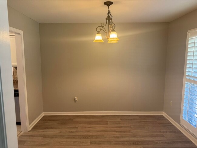 7145 Claiborne Dr in Germantown, TN - Building Photo - Building Photo