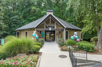 Gardenwood Apartments in College Park, GA - Building Photo - Building Photo