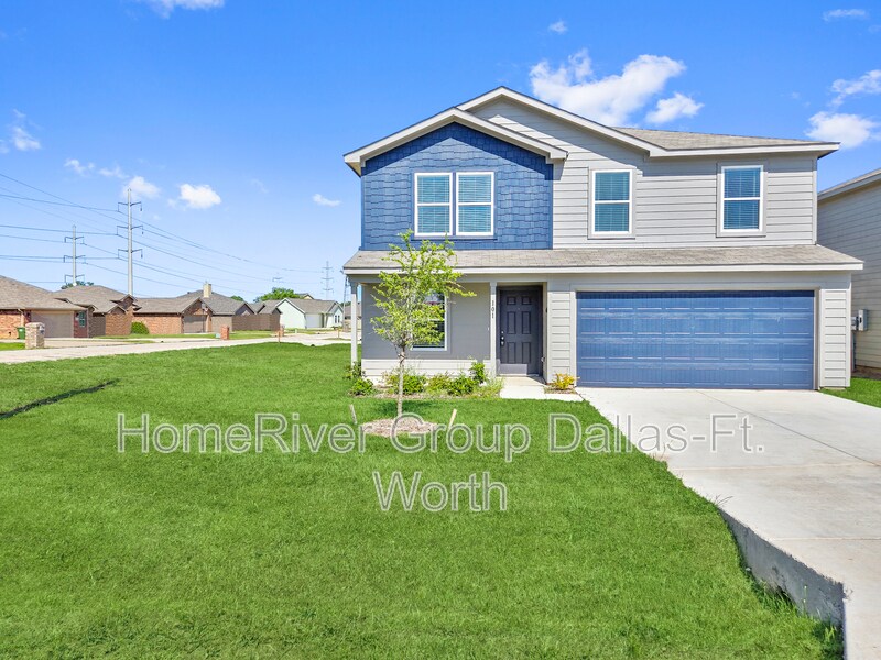 101 Bluebonnet Wy in Granbury, TX - Building Photo