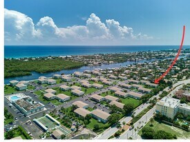 880 Horizon W in Boynton Beach, FL - Building Photo
