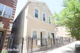 1252 N Greenview Ave, Unit M05B Apartments