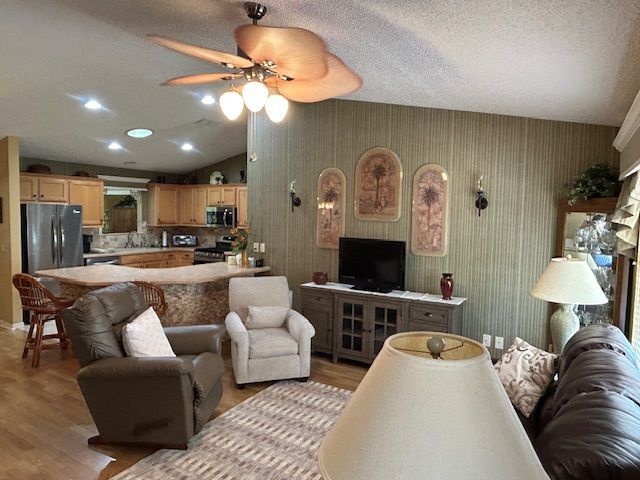 2766 Privada Dr in the Villages, FL - Building Photo - Building Photo