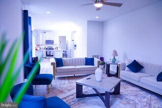 11801 Asbury Dr in Fort Washington, MD - Building Photo - Building Photo