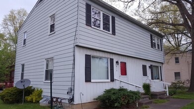 212 Roberts St SE in Niles, OH - Building Photo - Building Photo