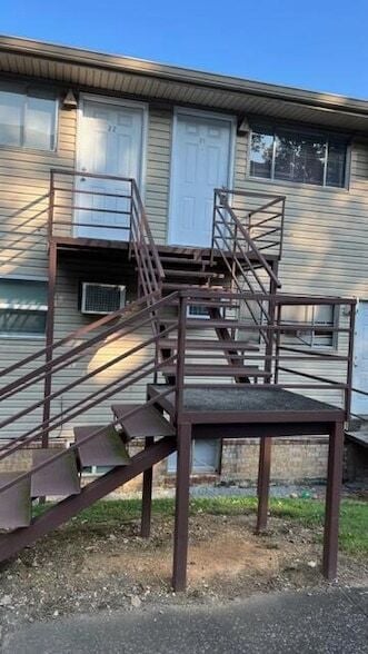 210 Hendricks Blvd in Chattanooga, TN - Building Photo - Building Photo