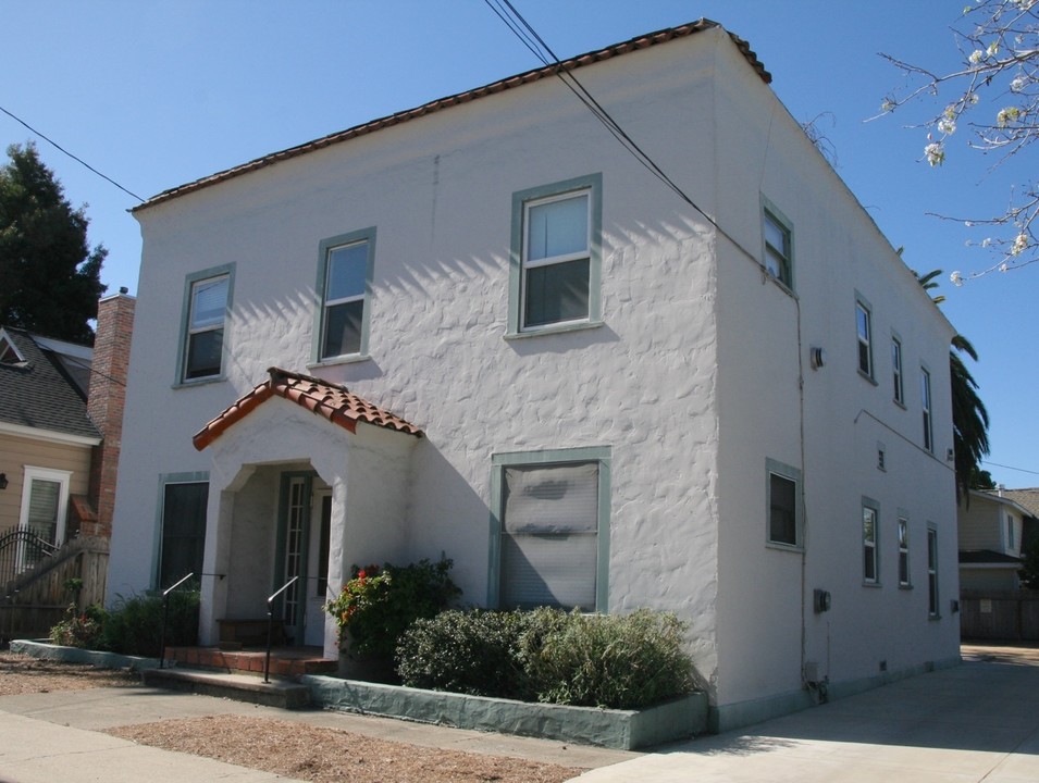 1521 Osos St in San Luis Obispo, CA - Foto de edificio