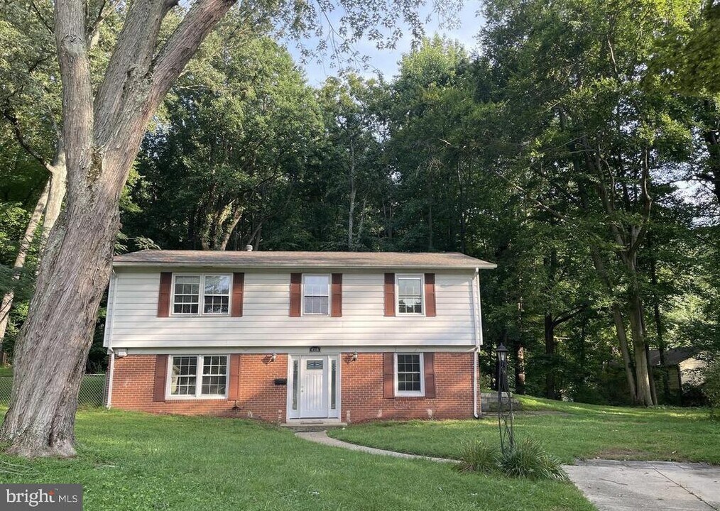 4510 Andes Ct in Fairfax, VA - Building Photo