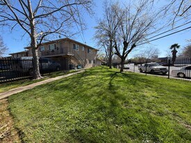 2044 Benita Dr in Rancho Cordova, CA - Building Photo