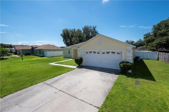 662 Sterling Dr in Kissimmee, FL - Building Photo - Building Photo