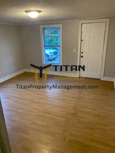 912 Denver St in Benton, AR - Foto de edificio - Building Photo