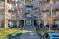 1408 17 St SE in Calgary, AB - Building Photo - Building Photo