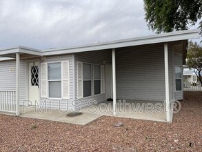 2350 Adobe Rd in Bullhead City, AZ - Building Photo - Building Photo
