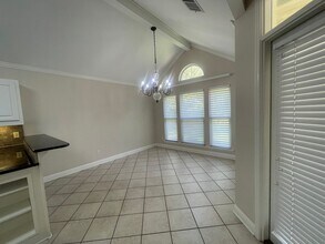 1034 Azalea Garden Dr in Shreveport, LA - Building Photo - Building Photo