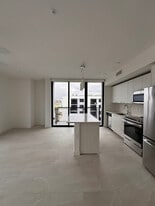 34 NW 26th St, Unit B1 in Miami, FL - Building Photo