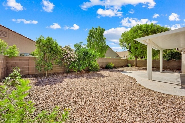 4125 Bottiglia Ave in Las Vegas, NV - Building Photo - Building Photo