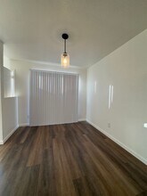 6369 Hermosa St in Sacramento, CA - Building Photo - Building Photo