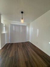 6369 Hermosa St in Sacramento, CA - Building Photo - Building Photo