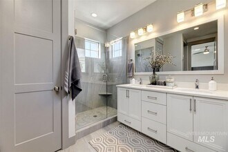 4136 E Wolf Tree St in Boise, ID - Building Photo - Building Photo